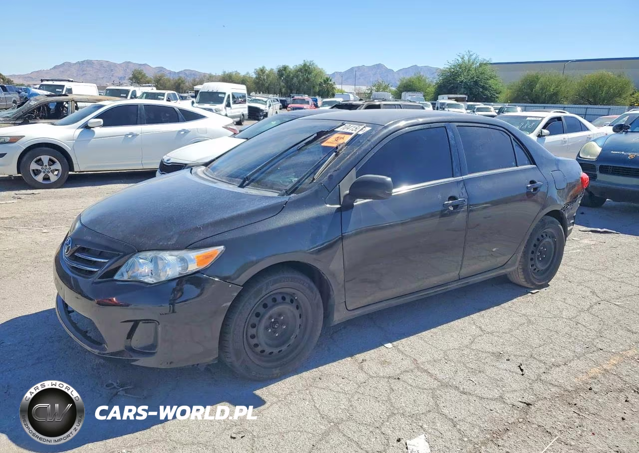 2013 Toyota Corolla Le – zdjęcie 1 z 12