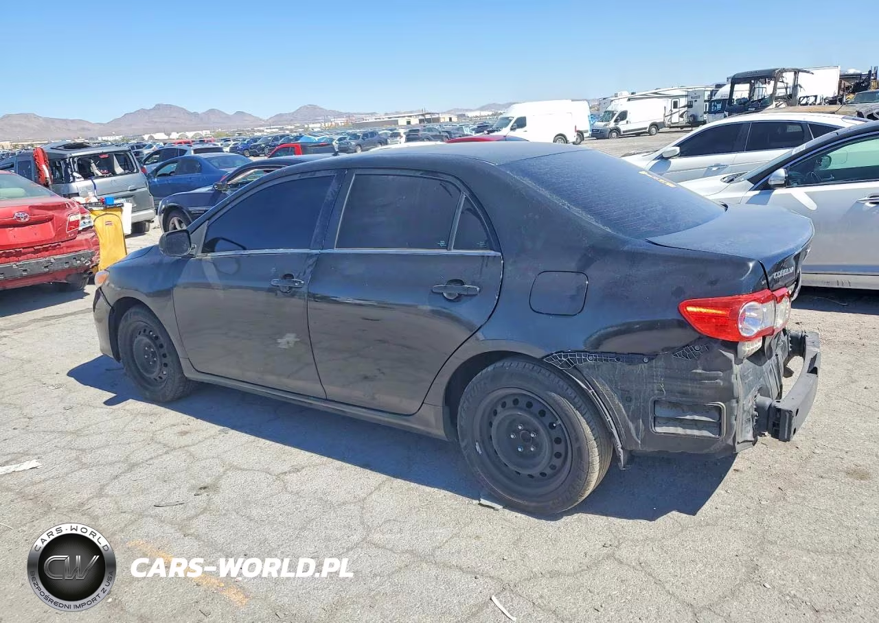 2013 Toyota Corolla Le VIN:5YFBU4EE4DP186033 - 2