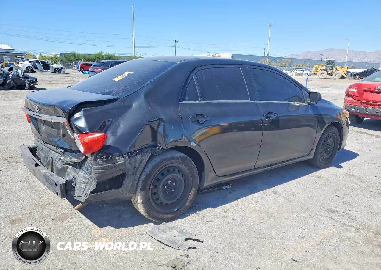 2013 Toyota Corolla Le VIN:5YFBU4EE4DP186033 - 3
