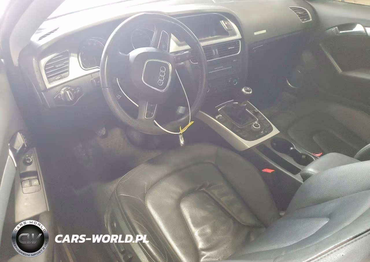 2011 Audi A5 Premium Plus VIN:WAURFAFR3BA025700 - 8