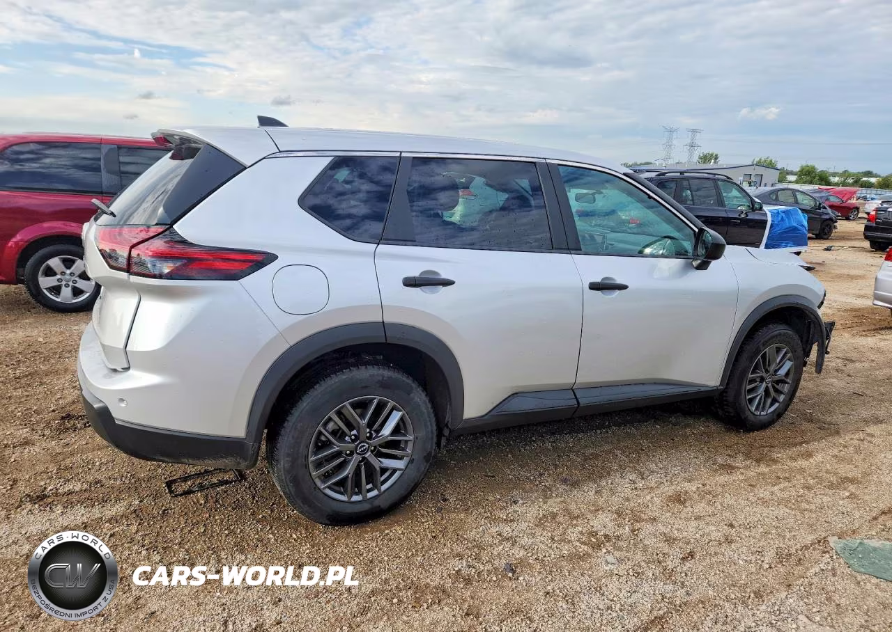 2024 Nissan Rogue S VIN:5N1BT3AA1RC712551 - 3
