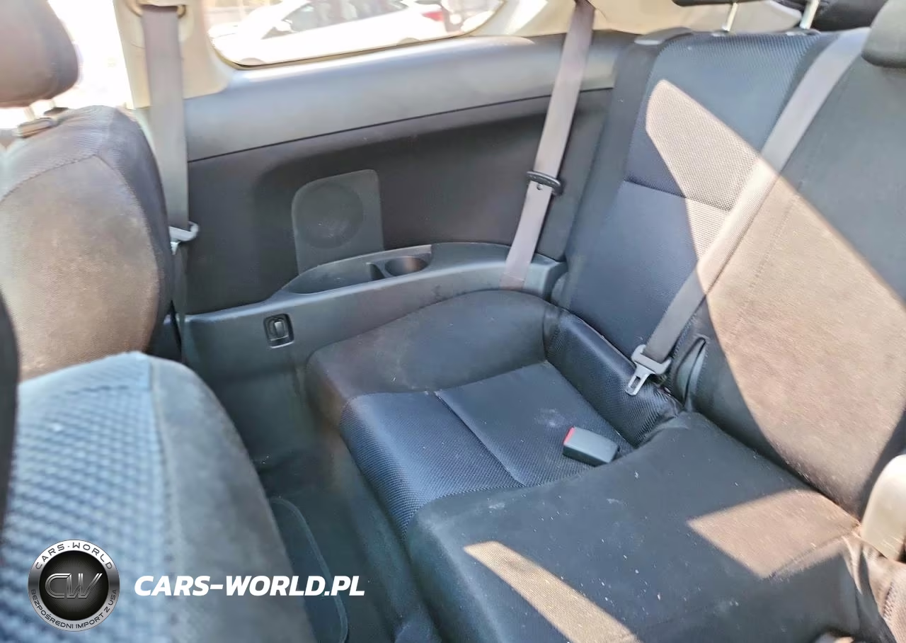 2005 Scion Tc Base VIN:JTKDE167250061623 - 10