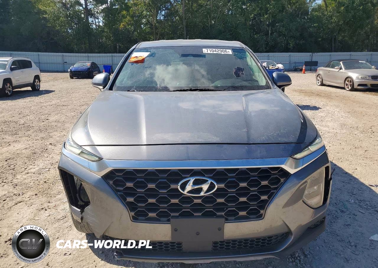 2019 Hyundai Santa Fe Se VIN:5NMS23AD1KH082569 - 5