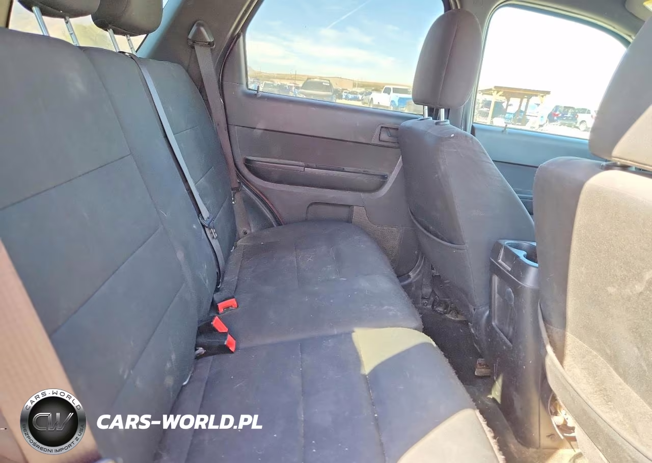 2012 Ford Escape Xlt VIN:1FMCU9DGXCKB81318 - 10