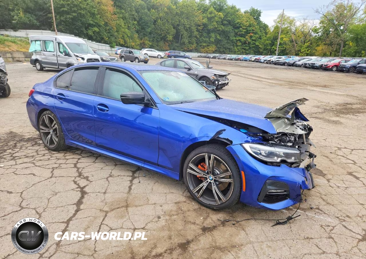 2021 BMW 330Xi VIN:3MW5R7J01M8B82884 - 4