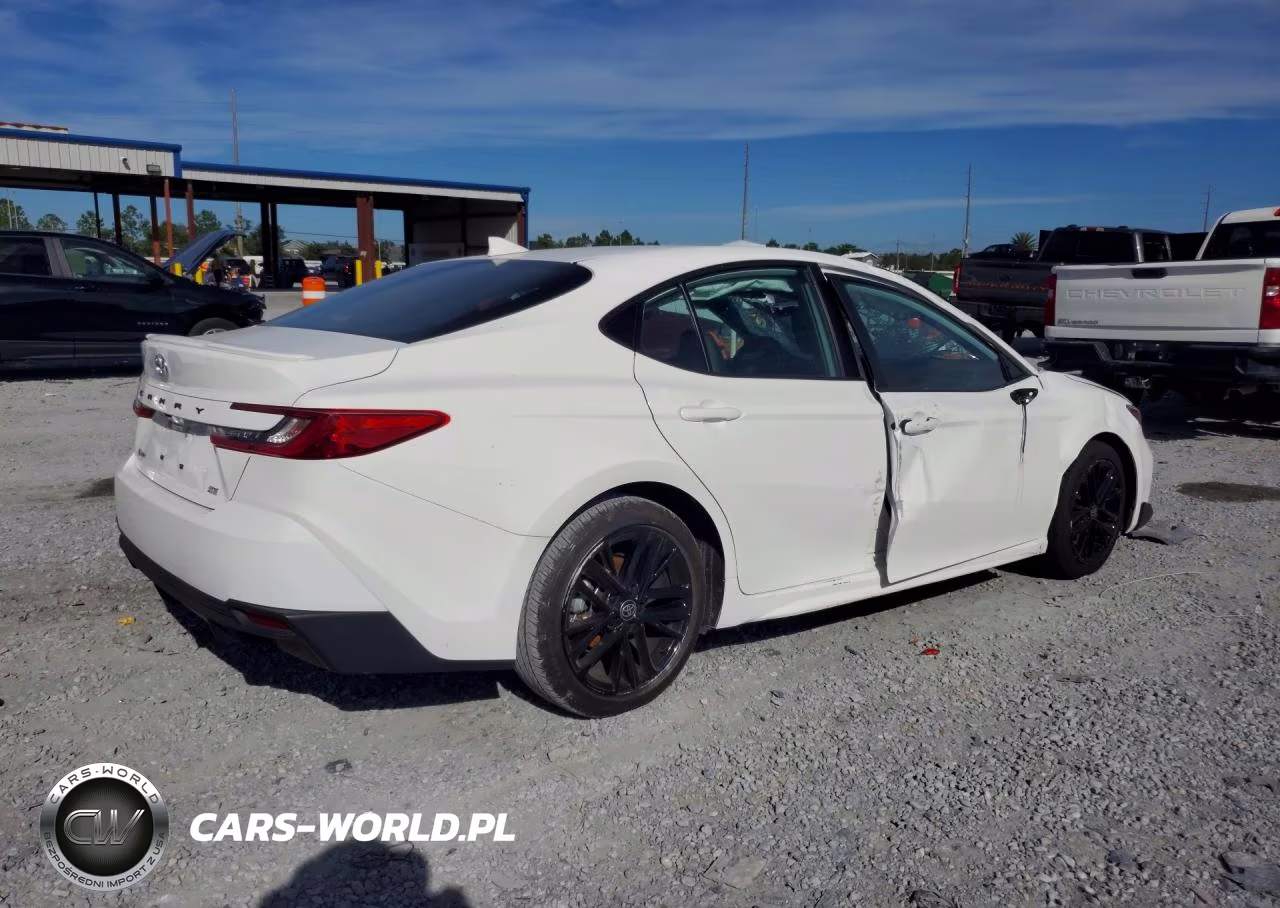 2025 Toyota Camry Se VIN:4T1DAACK7SU167660 - 3