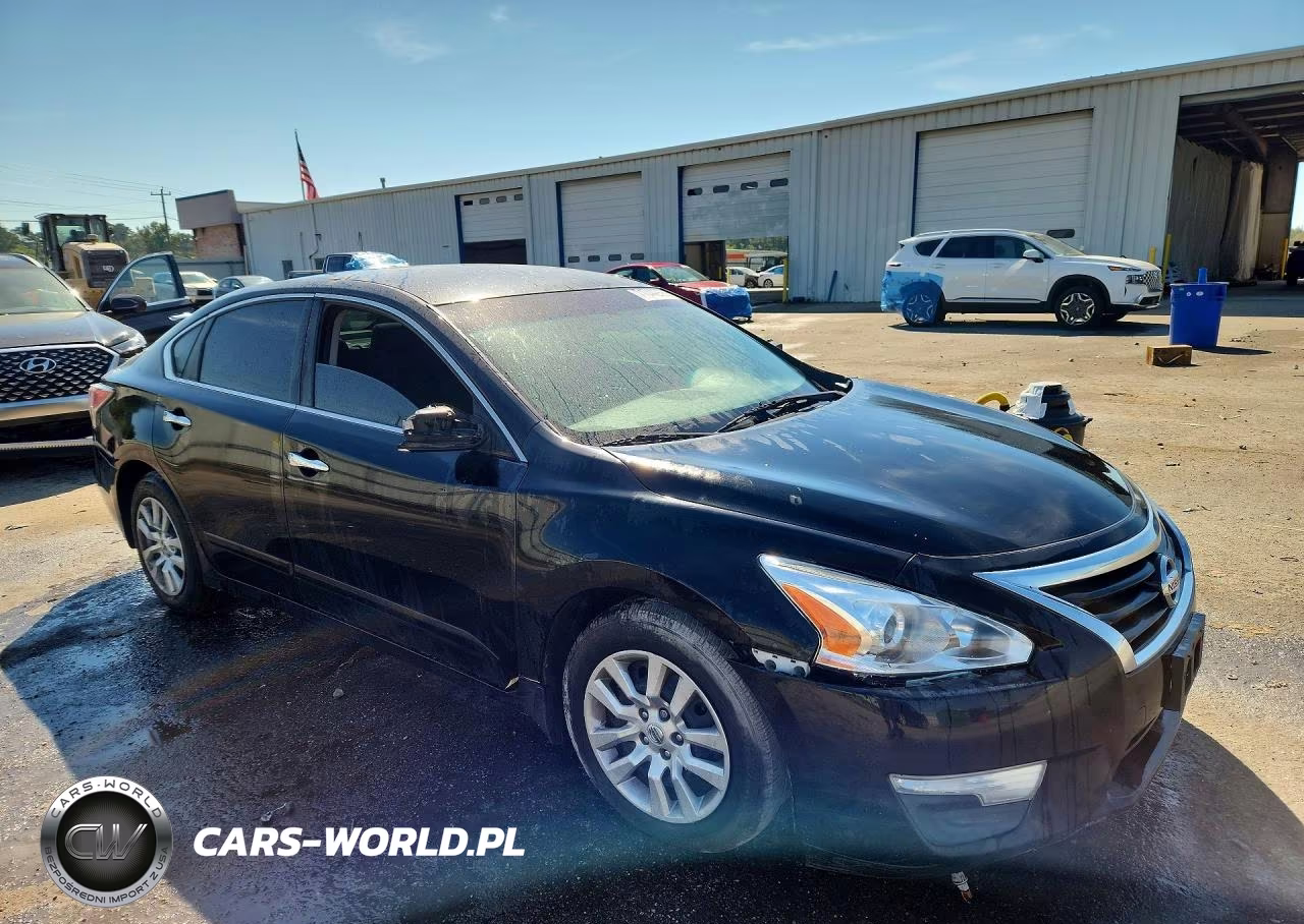 2015 Nissan Altima 2.5 S VIN:1N4AL3AP6FC587276 - 4