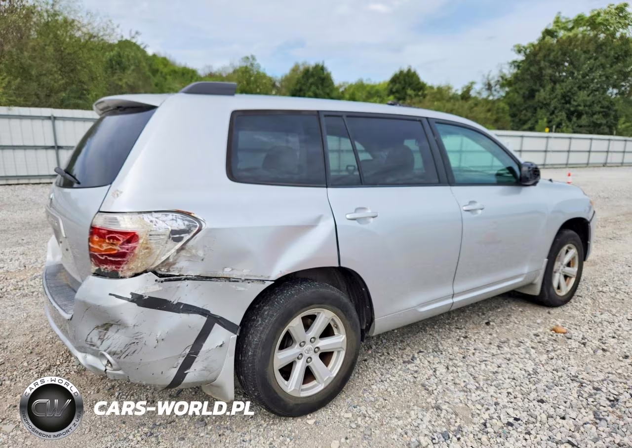 2010 Toyota Highlander Base VIN:5TDZA3EH6AS004430 - 3