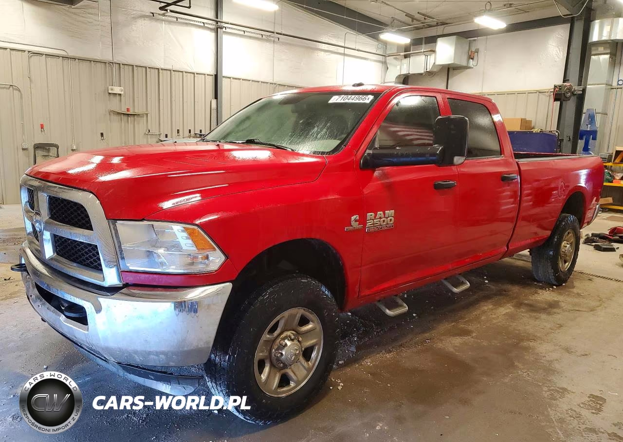 2018 Ram 2500 St VIN:3C6UR5HL8JG114934 - 1