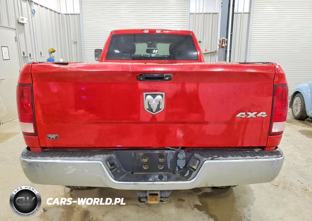 2018 Ram 2500 St VIN:3C6UR5HL8JG114934 - 6