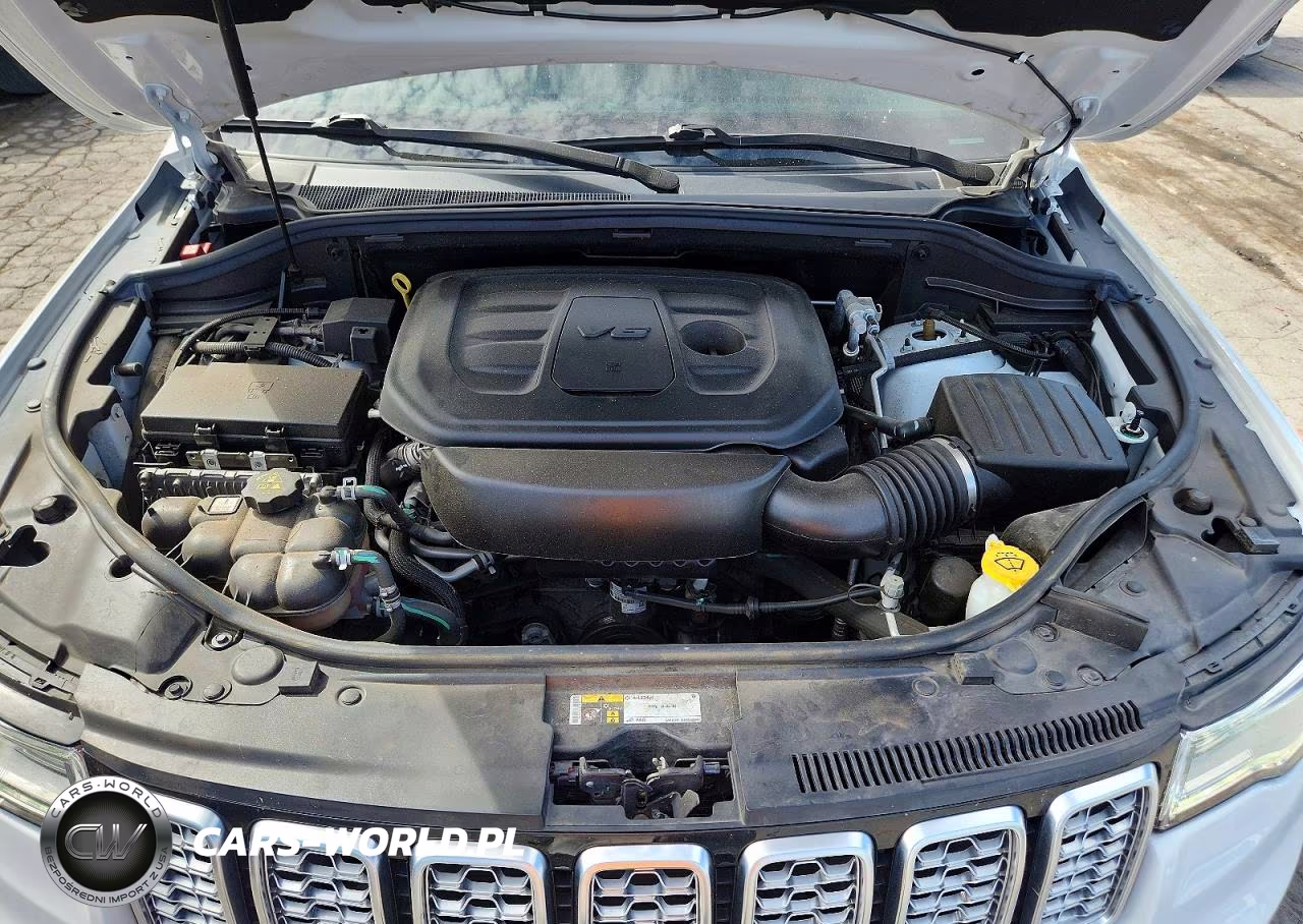 2021 Jeep Grand Cherokee Summit VIN:1C4RJFJG9MC582249 - 12