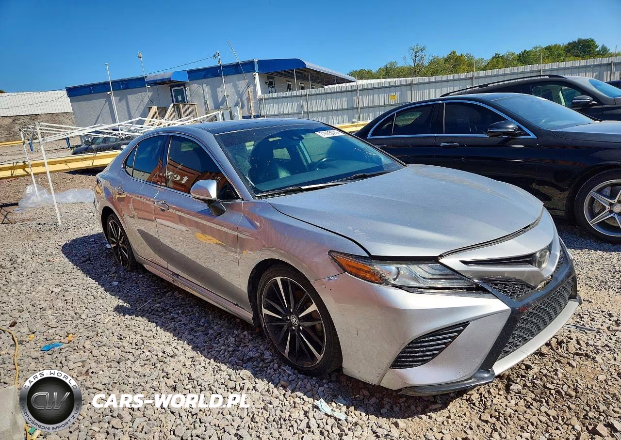 2019 Toyota Camry Xse VIN:4T1B61HK5KU692296 - 4