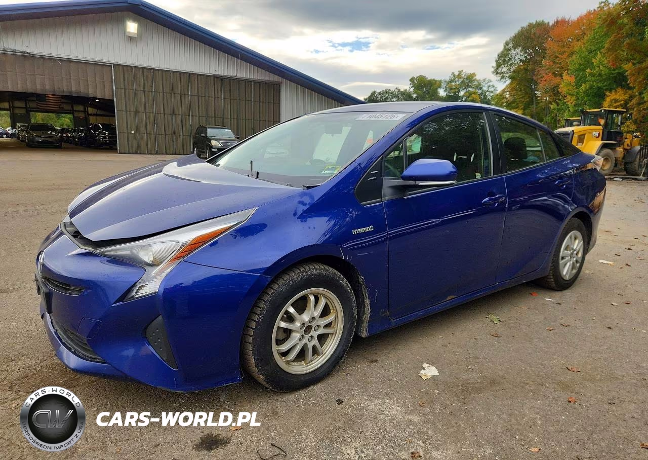 2016 Toyota Prius Two