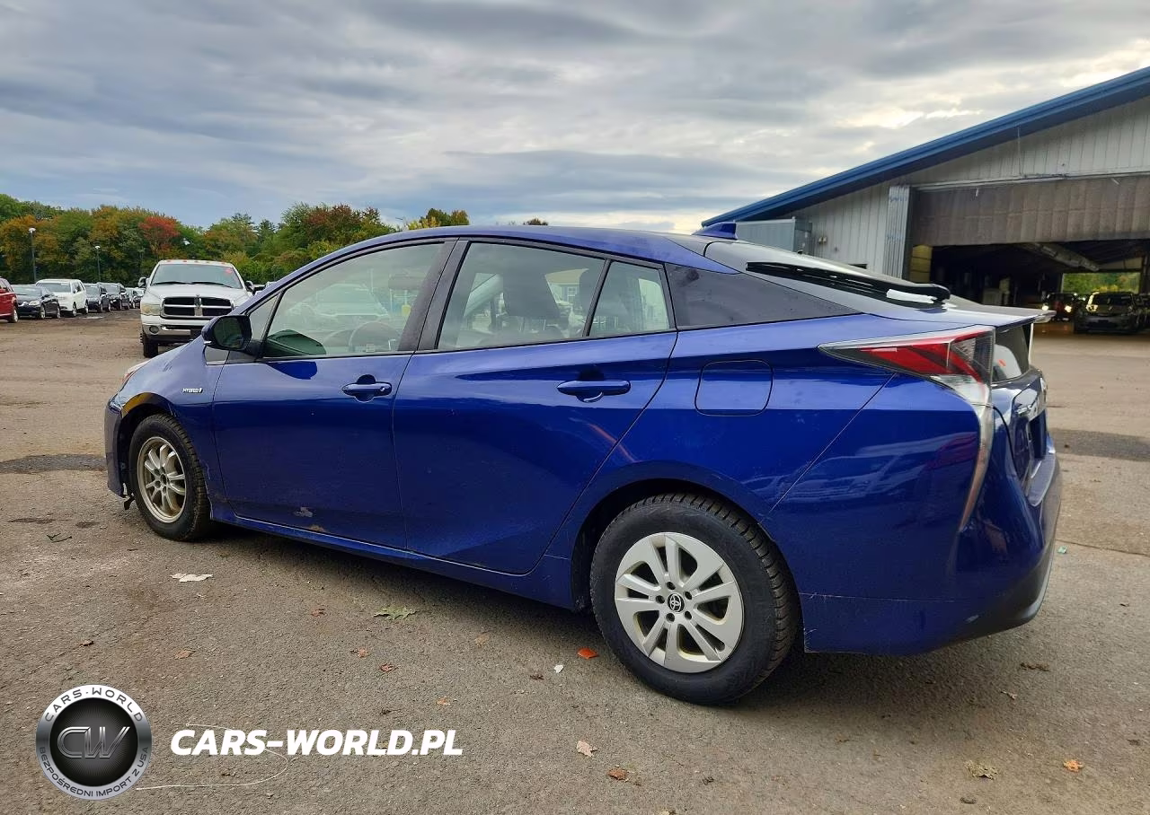 2016 Toyota Prius Two VIN:JTDKBRFU3G3516783 - 2