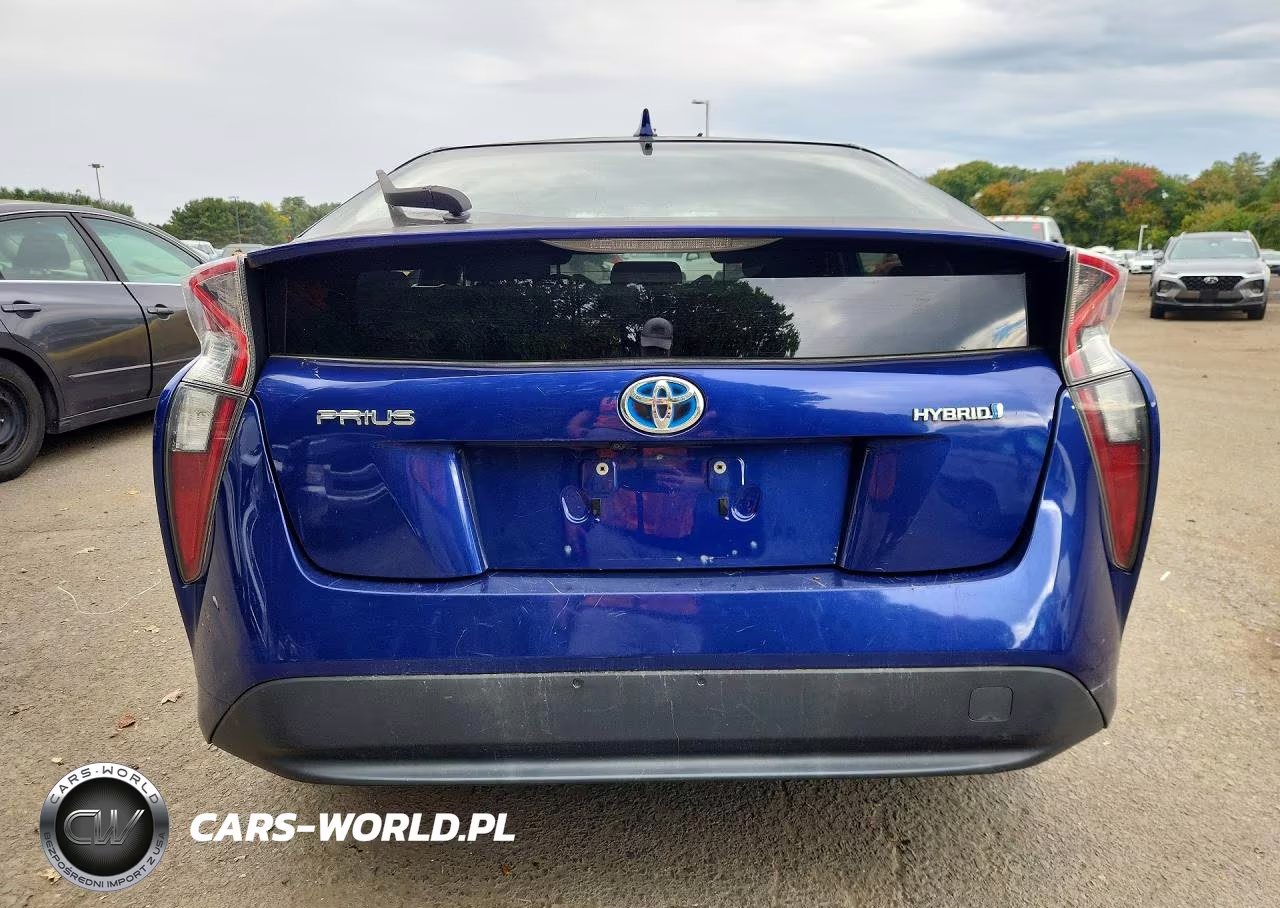 2016 Toyota Prius Two VIN:JTDKBRFU3G3516783 - 6