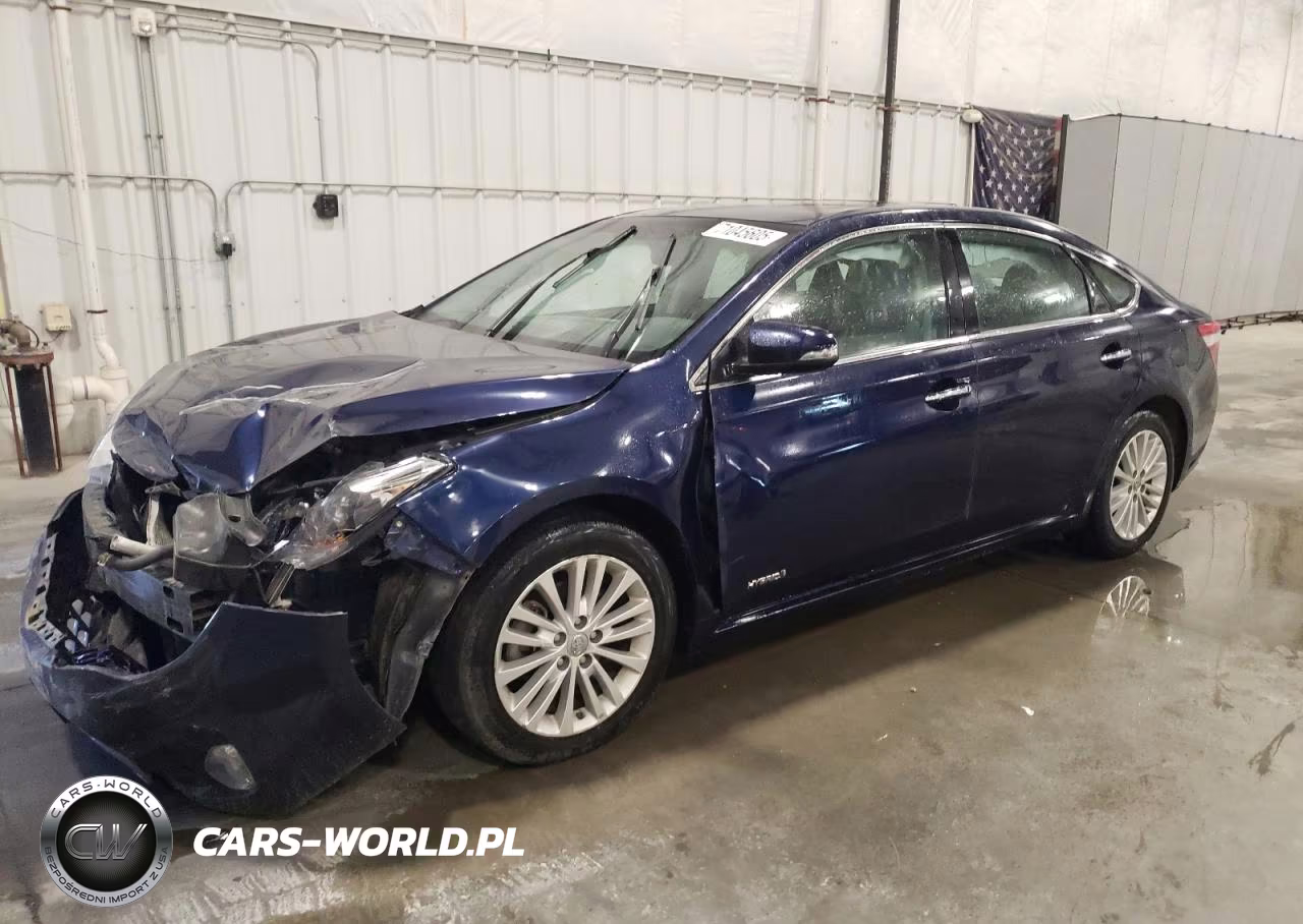 2013 Toyota Avalon Hybrid