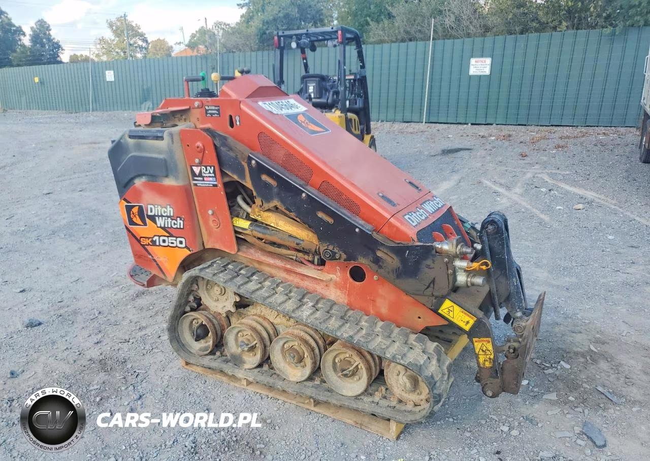2019 Ditch Witch Sk1050 Compact Utility Loader
