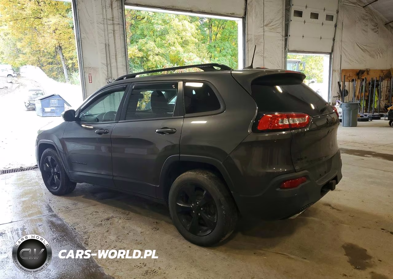 2016 Jeep Cherokee Latitude VIN:1C4PJMCS7GW218525 - 2