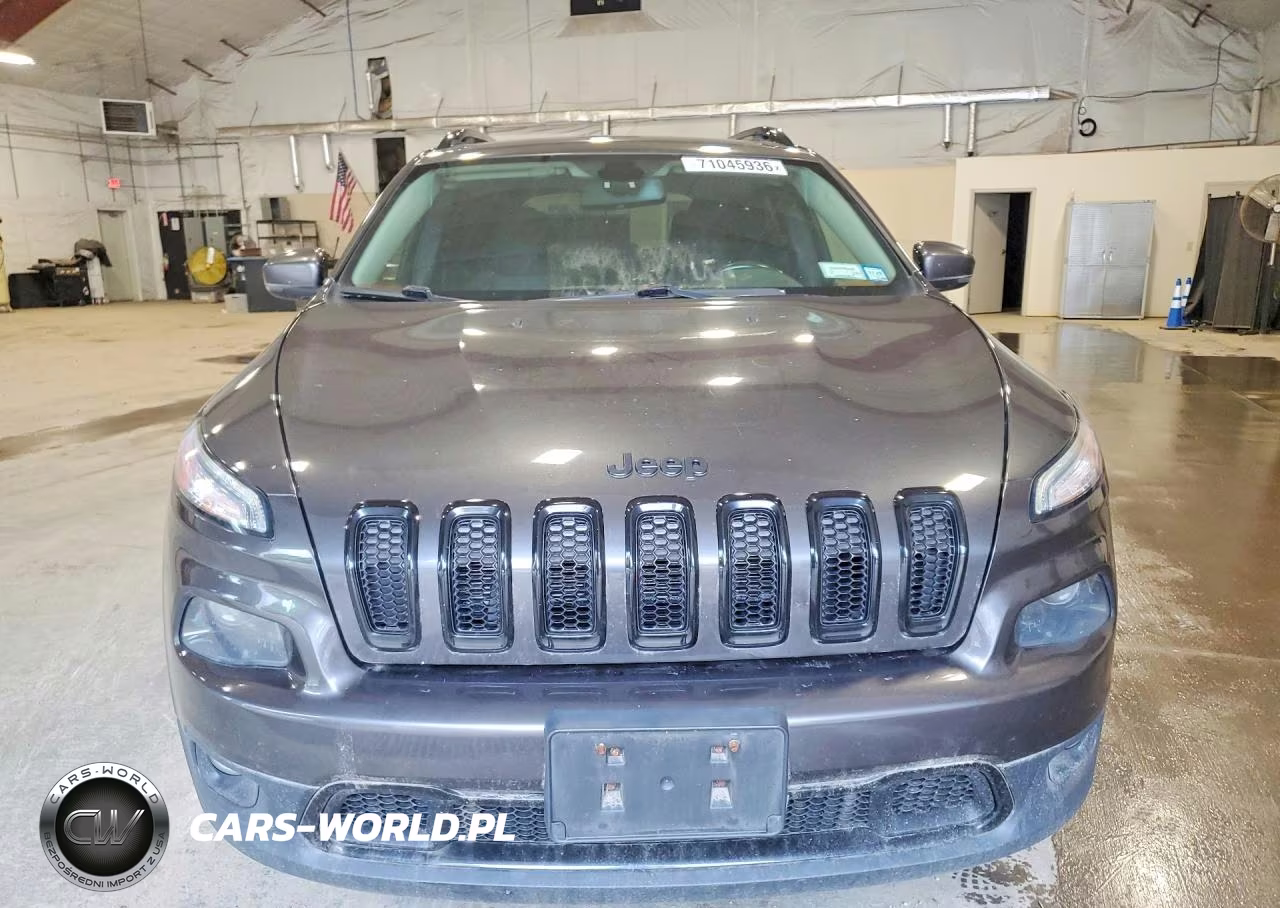 2016 Jeep Cherokee Latitude VIN:1C4PJMCS7GW218525 - 5