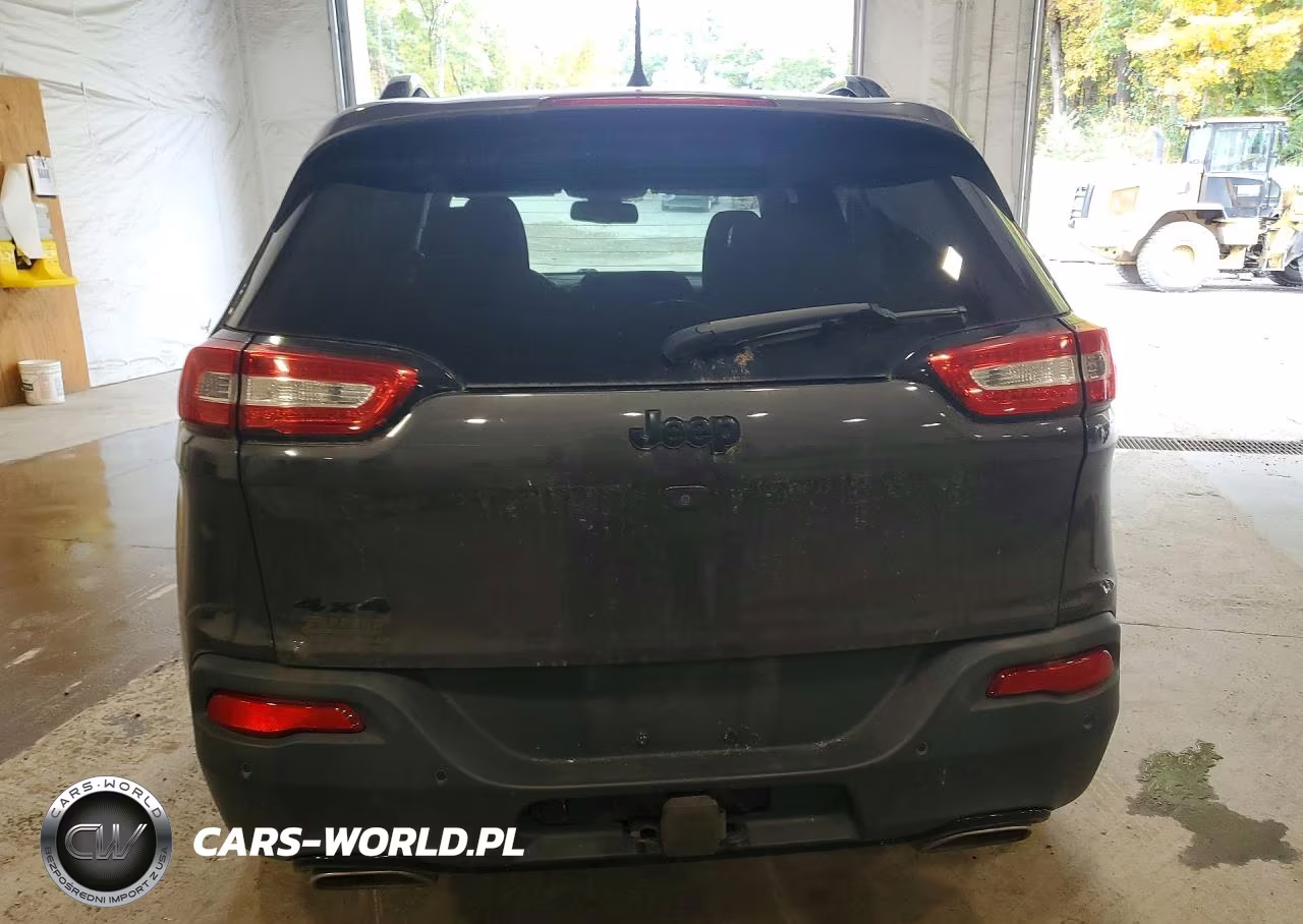 2016 Jeep Cherokee Latitude VIN:1C4PJMCS7GW218525 - 6