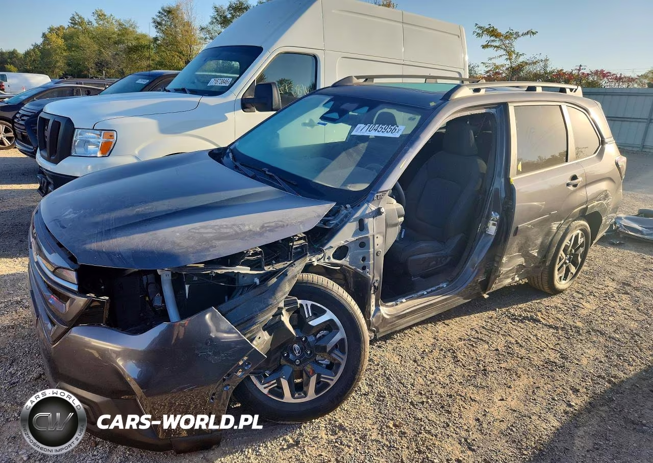 2025 Subaru Forester Premium VIN:JF2SLDDC2SH609186 - 1