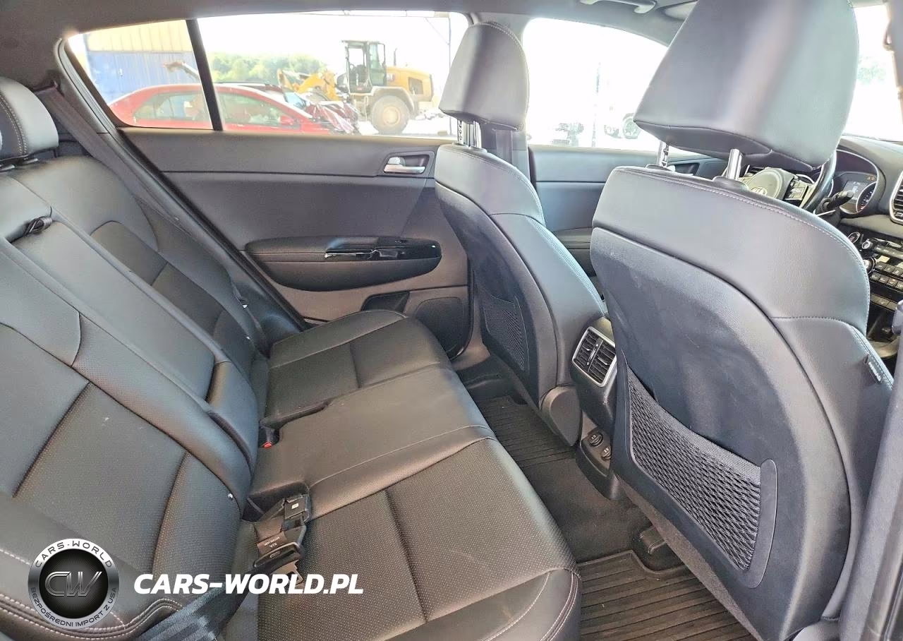 2020 Kia Sportage S VIN:KNDP63AC6L7683454 - 10