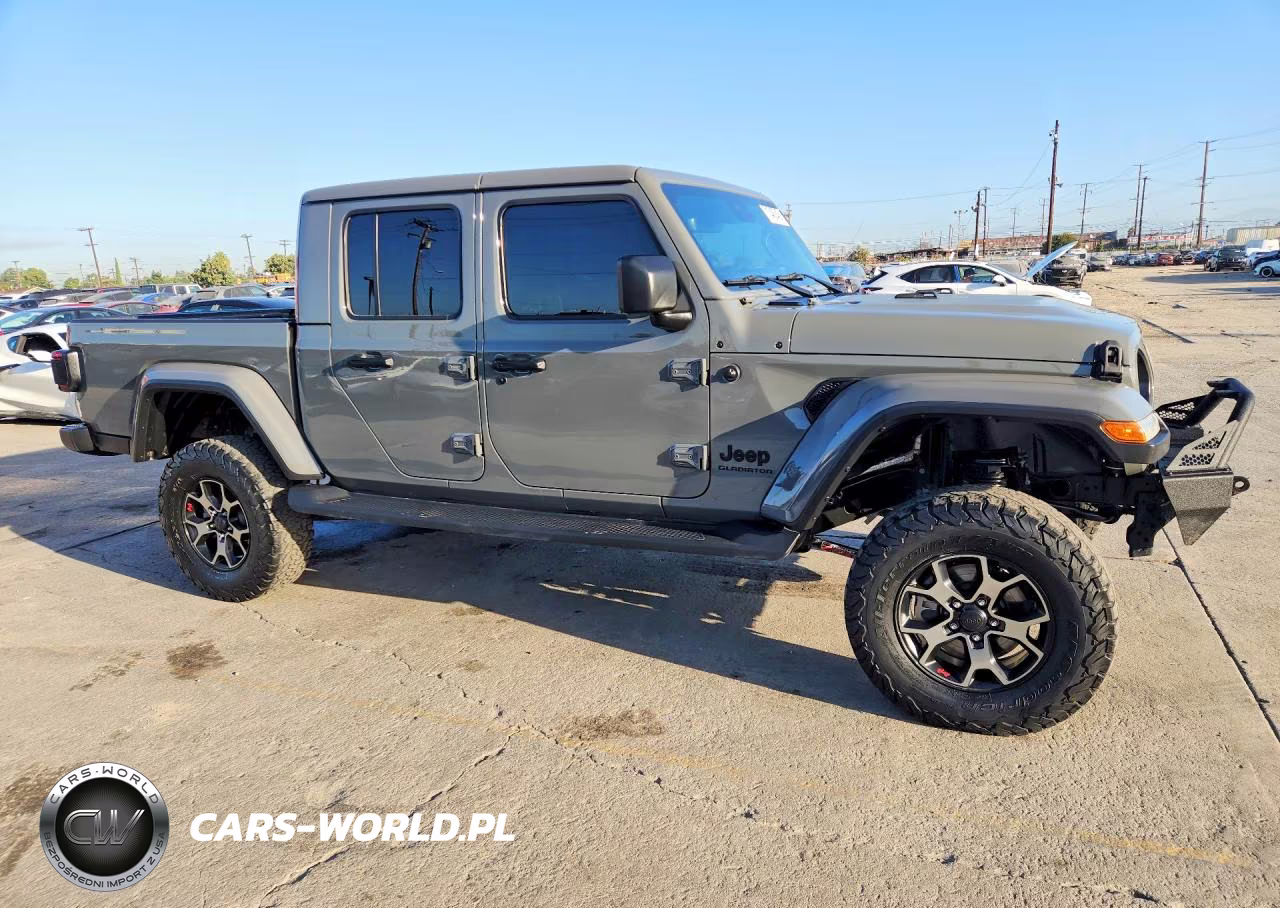 2020 Jeep Gladiator Overland VIN:1C6HJTFG6LL216239 - 4