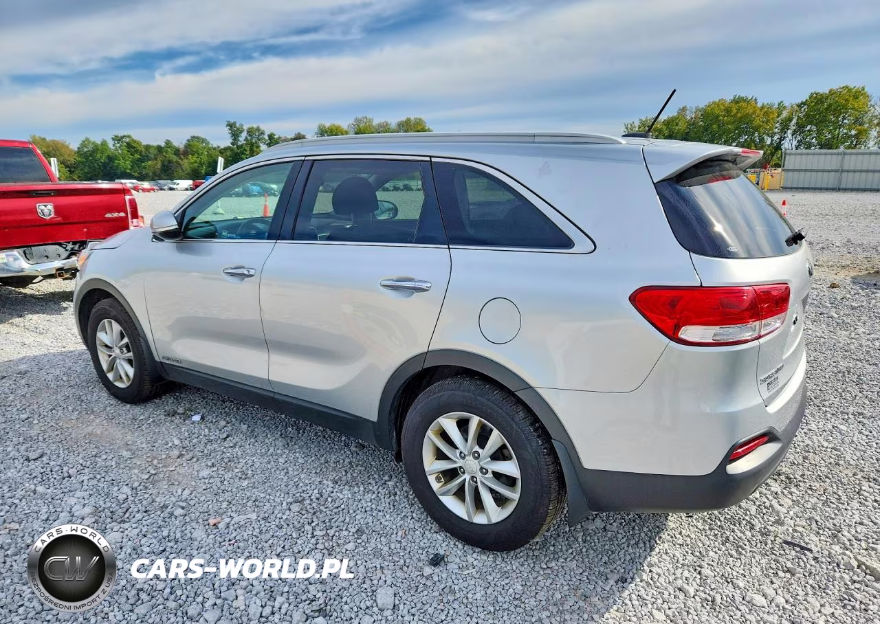2018 Kia Sorento Lx V6 VIN:5XYPGDA52JG426084 - 2