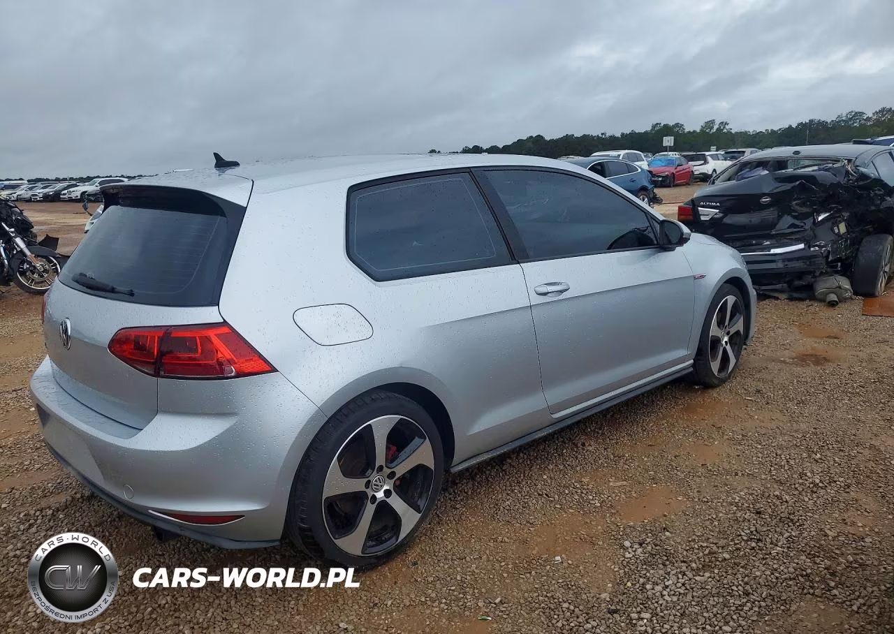 2015 Volkswagen Gti VIN:3VWTT7AU5FM026708 - 3