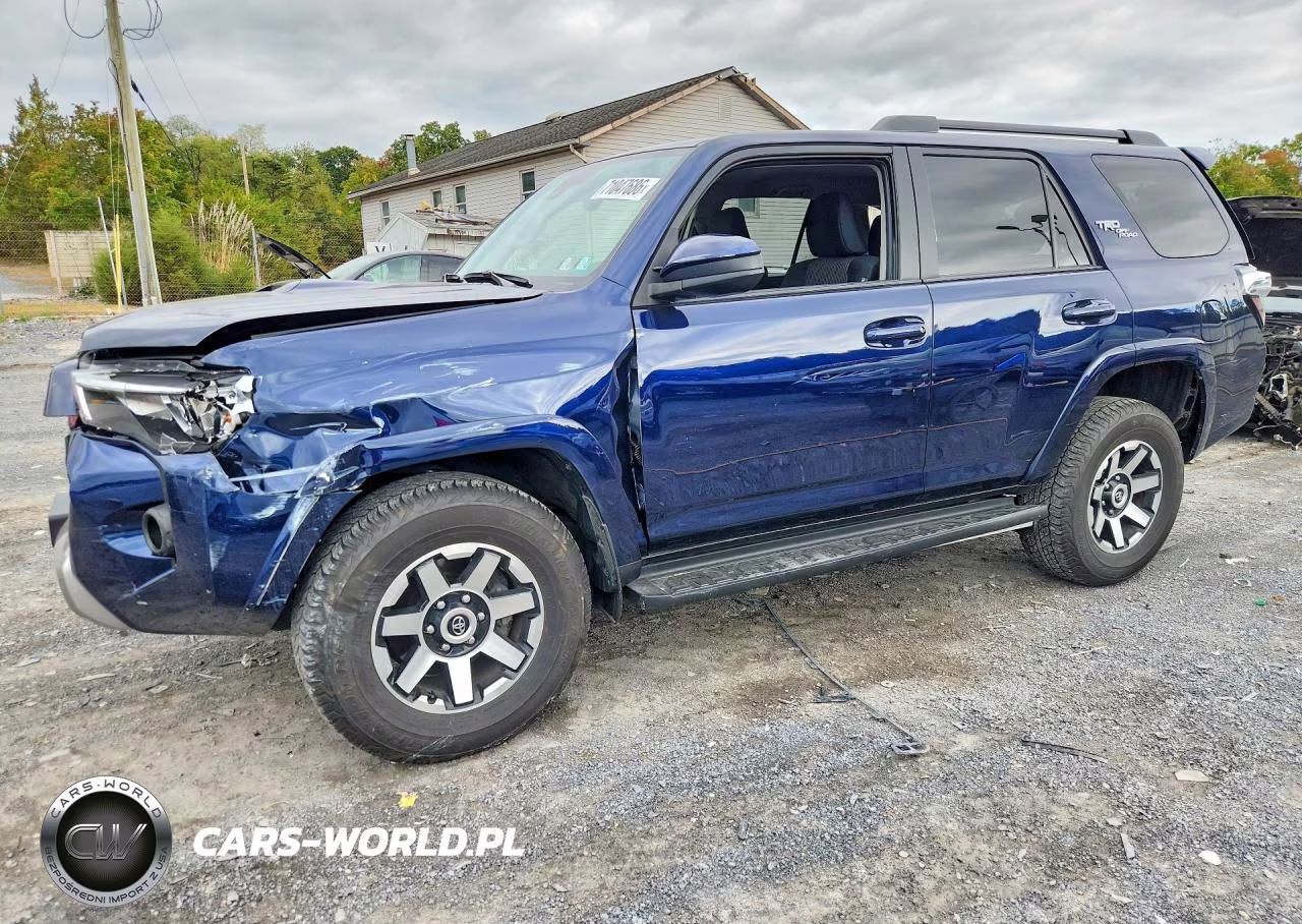 2024 Toyota 4Runner Trd Off-Road VIN:JTEPU5JR2R6282984 - 1