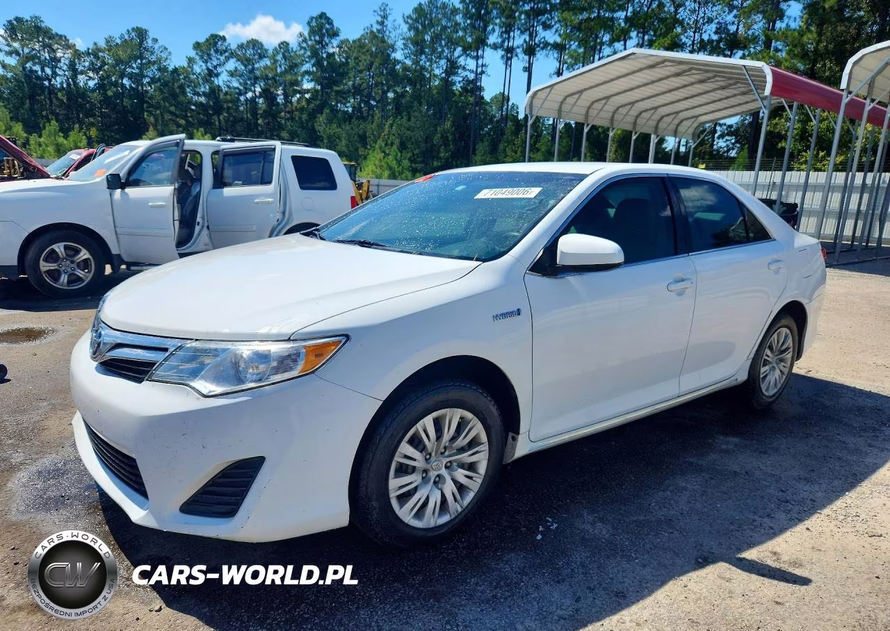 2012 Toyota Camry Hybrid Le – zdjęcie 1 z 12