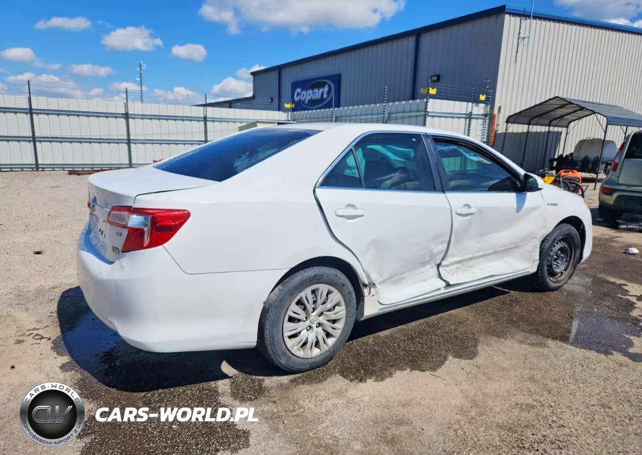 2012 Toyota Camry Hybrid Le VIN:4T1BD1FK1CU004675 - 3