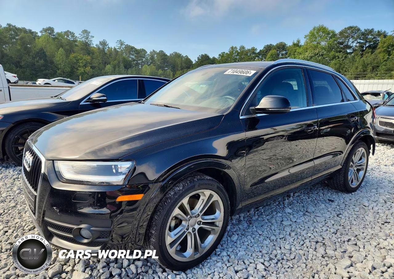 2015 Audi Q3 Prestige VIN:WA1GFCFS7FR012118 - 1