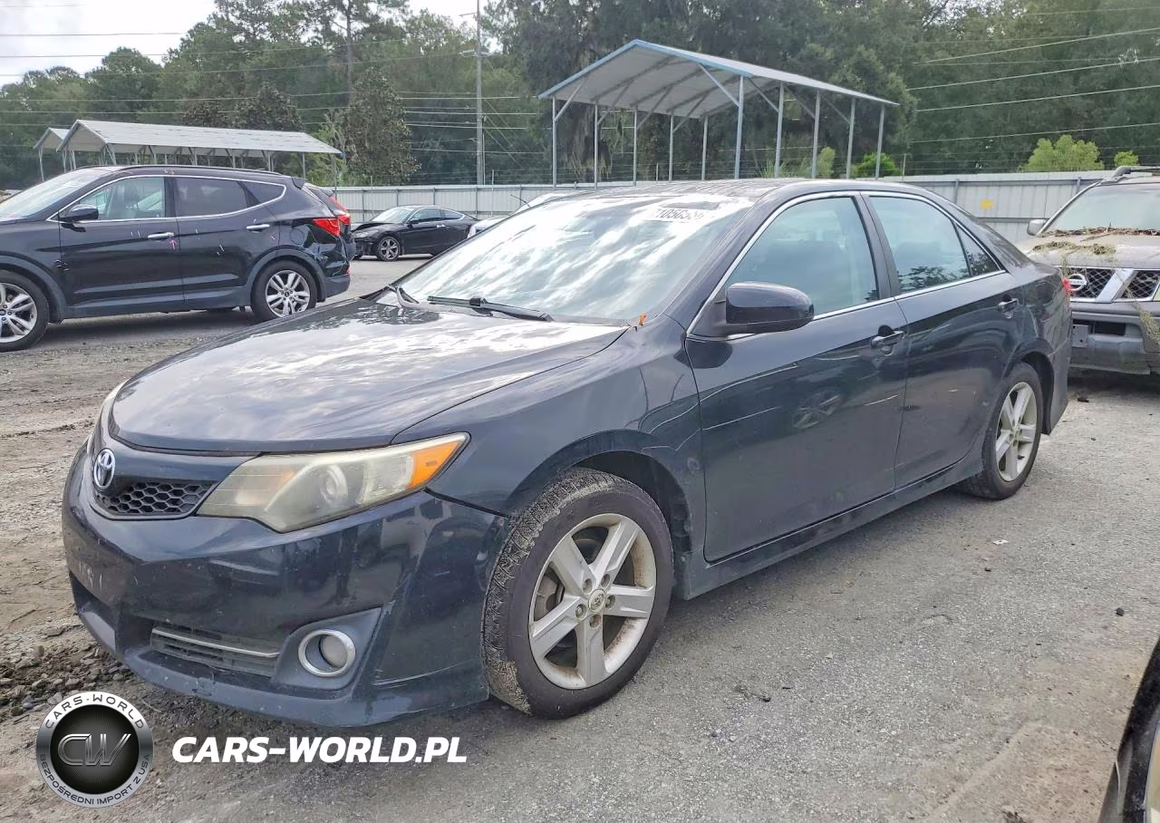 2012 Toyota Camry Se – zdjęcie 1 z 12