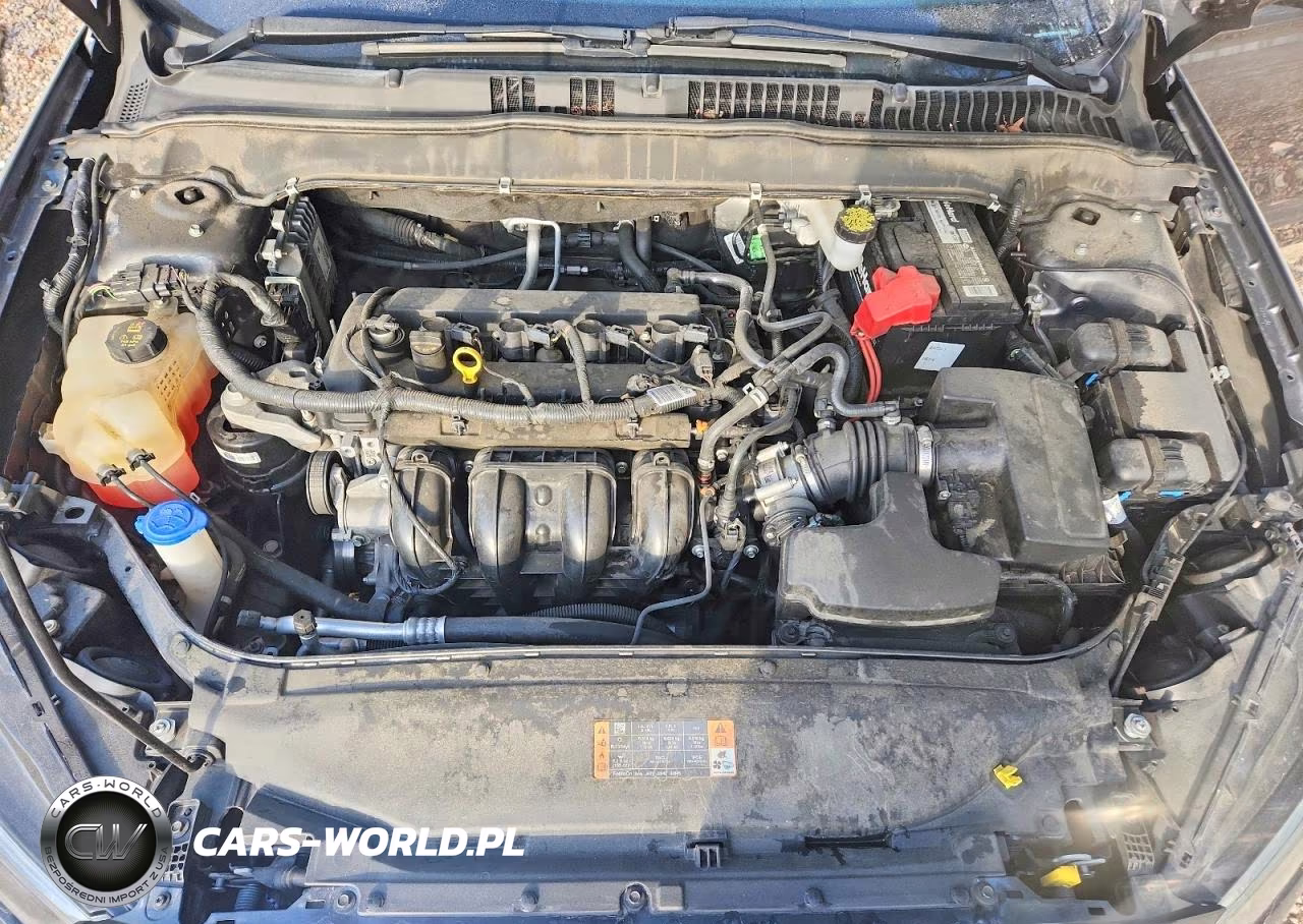 2019 Ford Fusion S VIN:3FA6P0G72KR111568 - 11