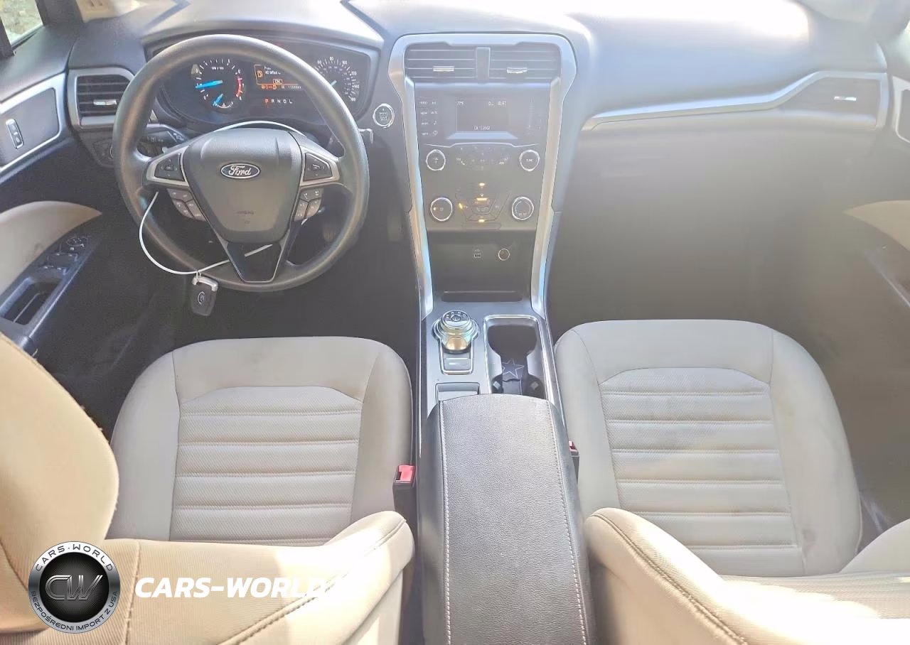 2019 Ford Fusion S VIN:3FA6P0G72KR111568 - 8