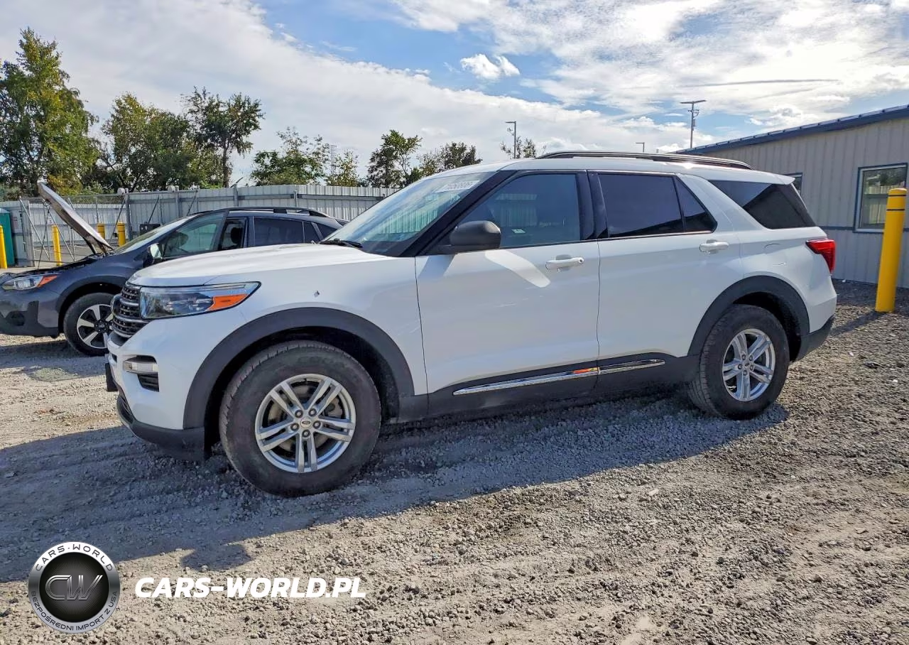 2020 Ford Explorer Xlt