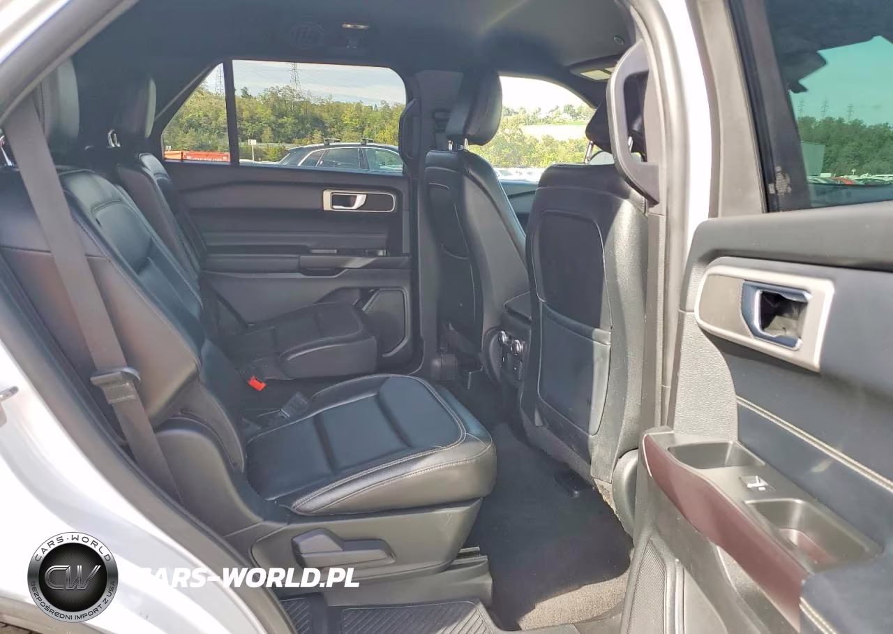 2020 Ford Explorer Xlt VIN:1FMSK8DH2LGA21683 - 11