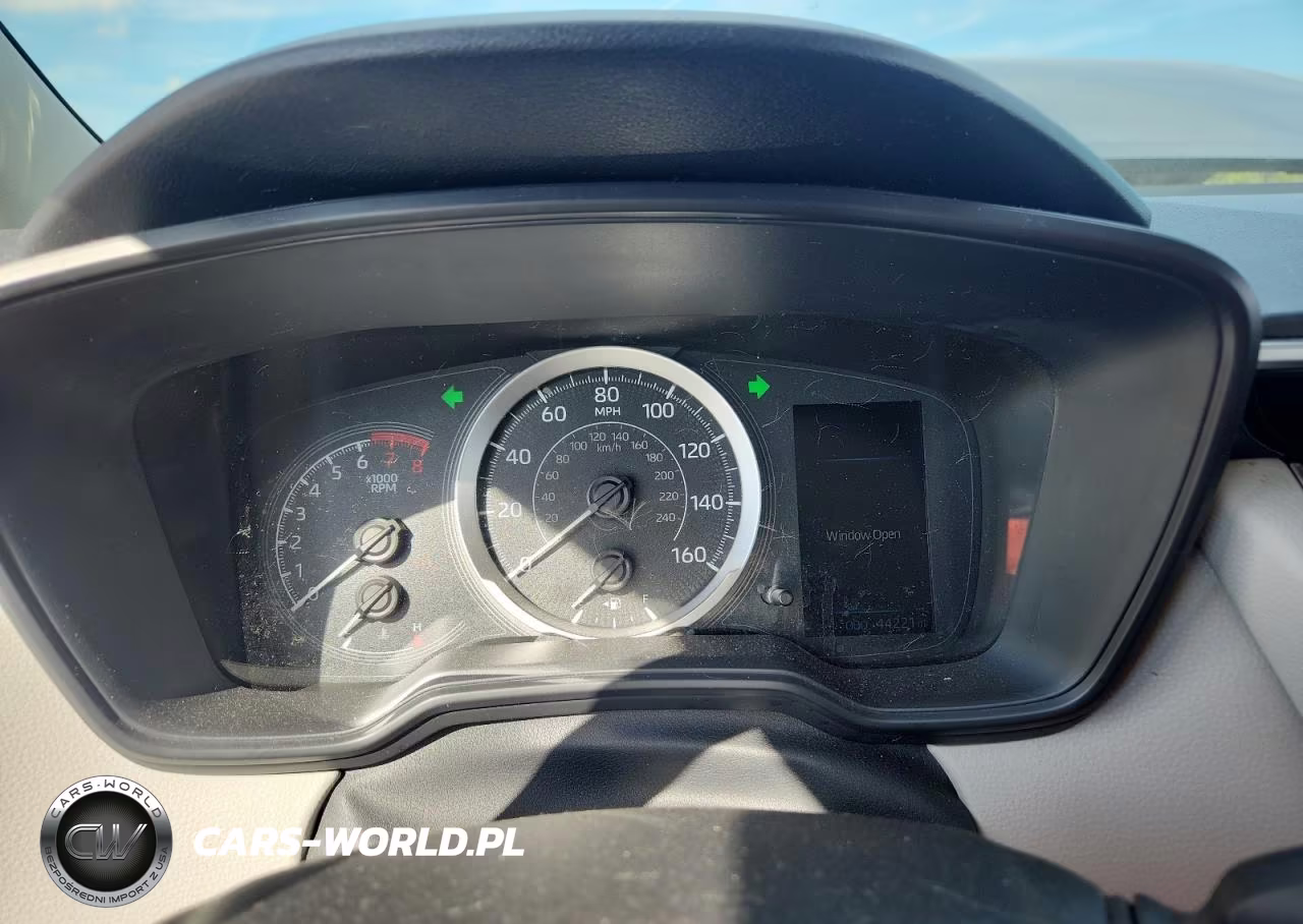 2022 Toyota Corolla Le VIN:JTDEPMAE5N3001329 - 9