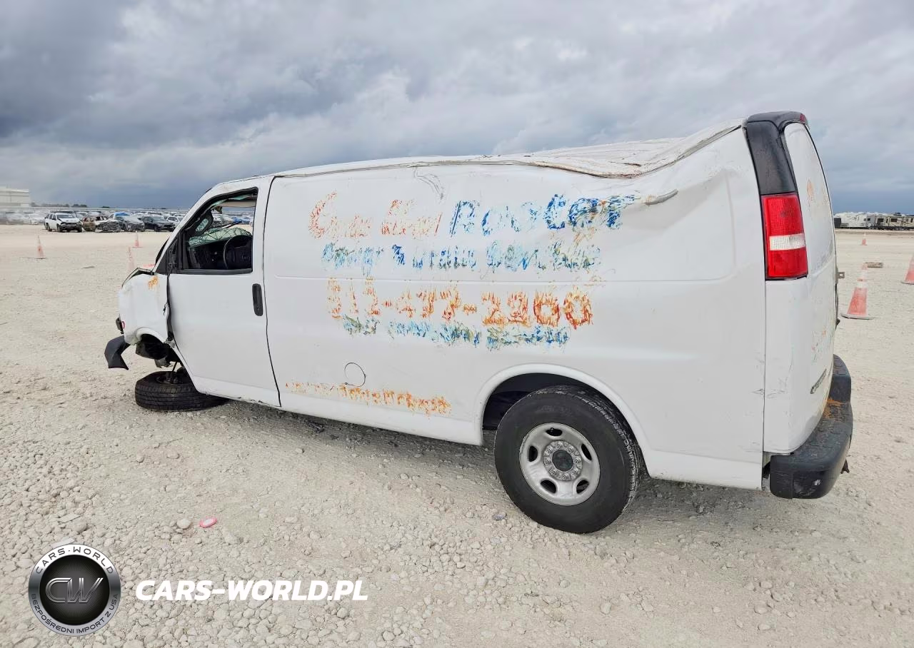 2021 Chevrolet Express G2500 VIN:1GCWGAFP4M1302150 - 2