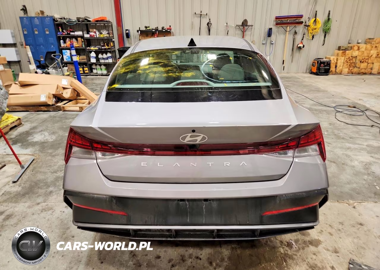 2025 Hyundai Elantra Sel VIN:KMHLS4DGXSU976431 - 6