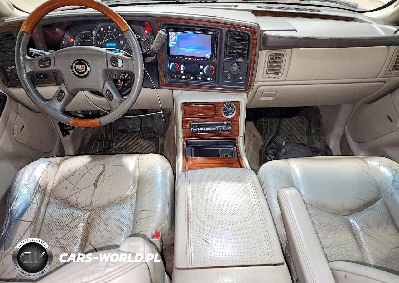 2003 Cadillac Escalade Luxury VIN:1GYEK63N83R125980 - 8