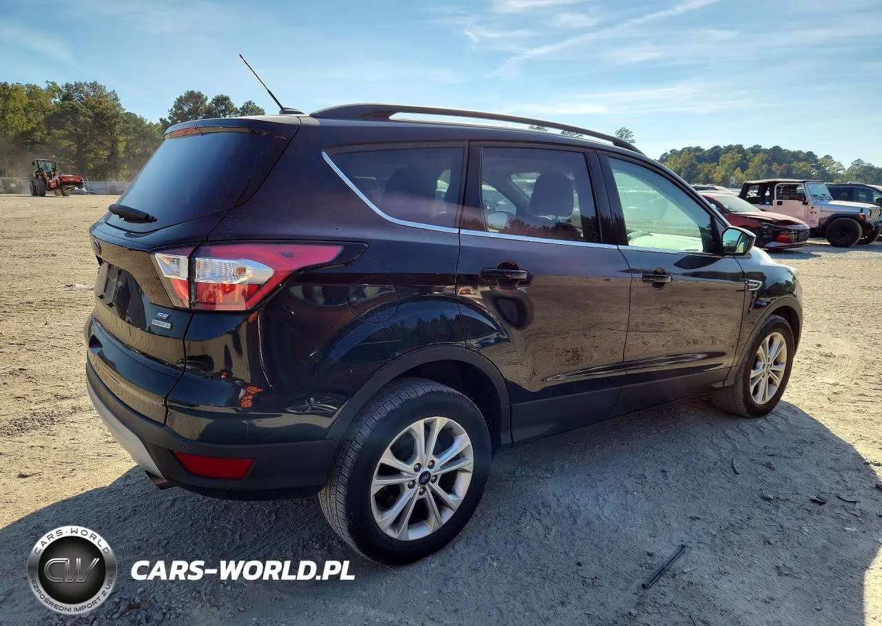 2017 Ford Escape Se VIN:1FMCU0GD2HUD49624 - 3