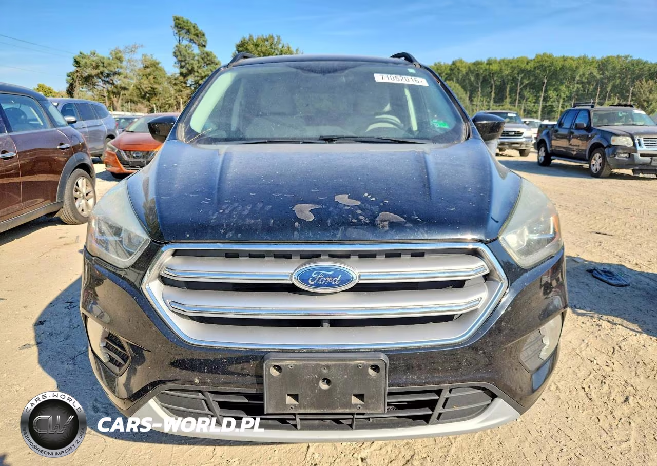 2017 Ford Escape Se VIN:1FMCU0GD2HUD49624 - 5