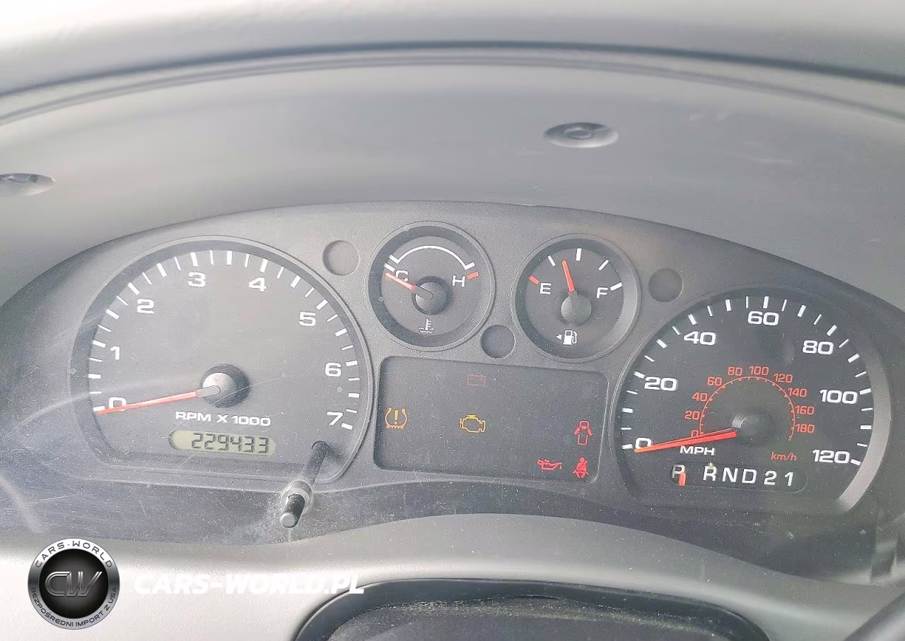2011 Ford Ranger Super Cab VIN:1FTLR4FE0BPA17288 - 9