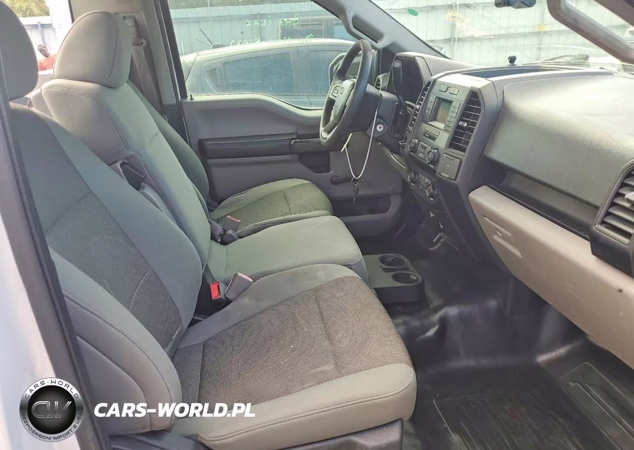 2018 Ford F150 VIN:1FTMF1CPXJKD23377 - 10