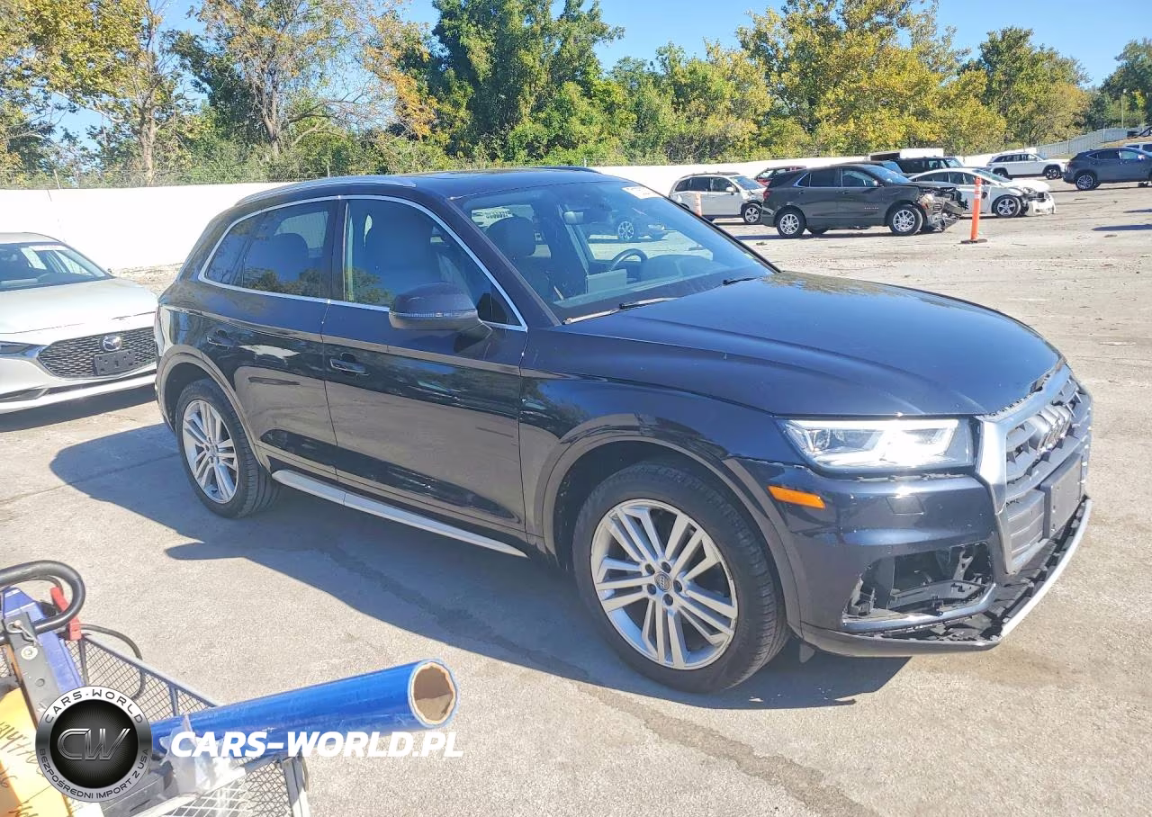 2018 Audi Q5 Premium Plus VIN:WA1BNAFY7J2166397 - 4