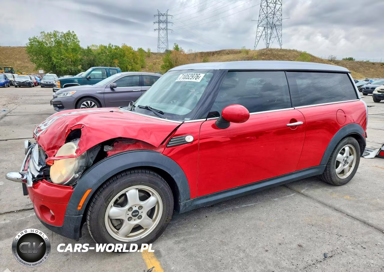 2010 Mini Cooper Clubman VIN:WMWML3C57ATX37842 - 1