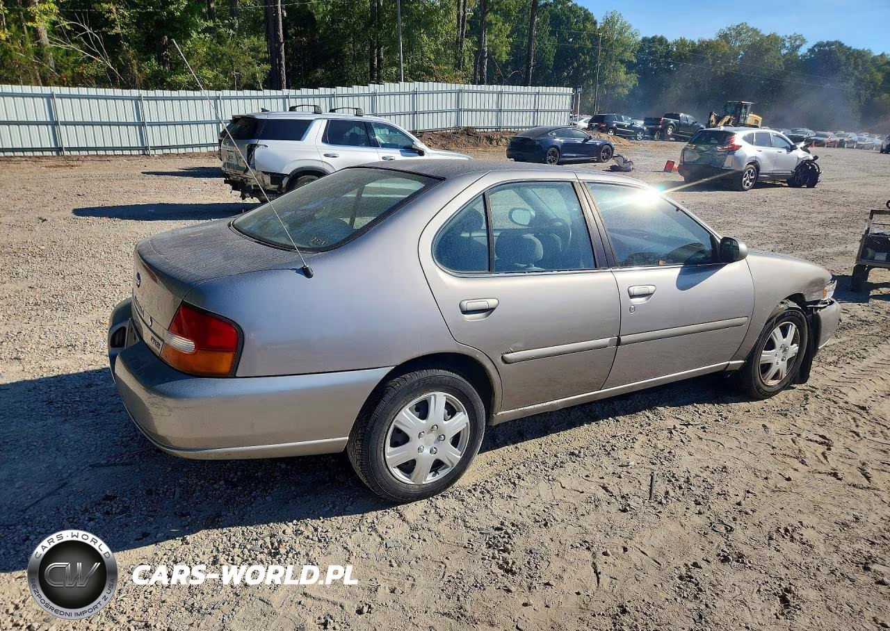 1999 Nissan Altima Xe VIN:1N4DL01D3XC157062 - 3