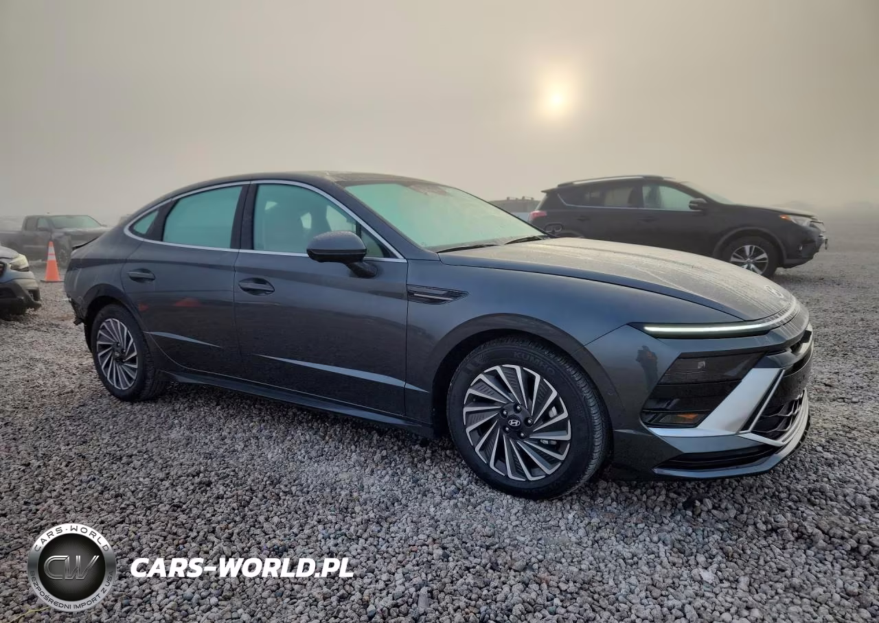2026 Hyundai Sonata Hybrid Limited VIN:KMHL54JJ5TA148748 - 4